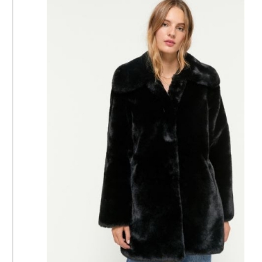 NEVER WORN Apparis Alix Faux Fur Coat